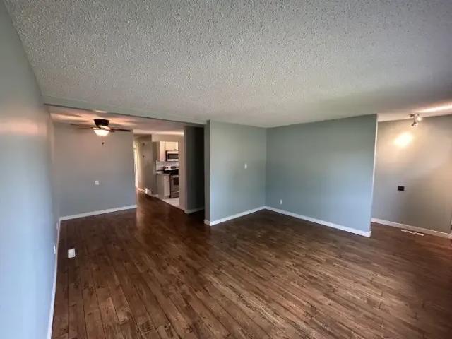 For Rent 5 Bedroom Apartment Edmonton AB DS104180737
