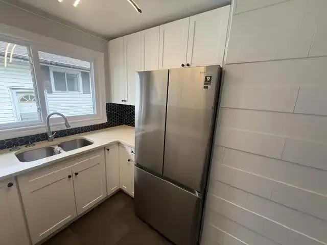 For Rent 5 Bedroom Apartment Edmonton AB DS103695172