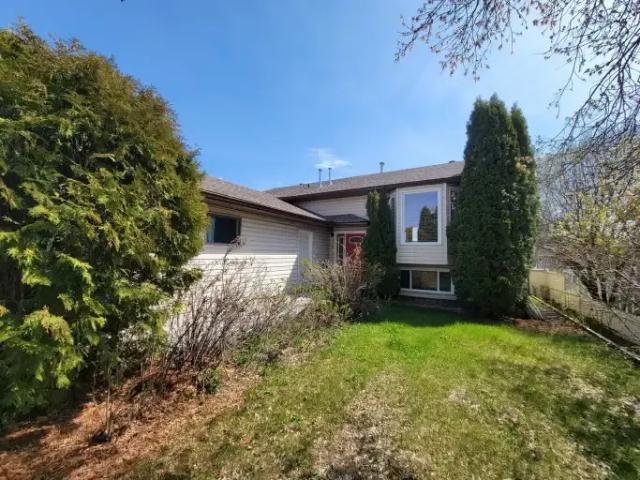 For Rent 5 Bedroom House Cold Lake AB DS104142612