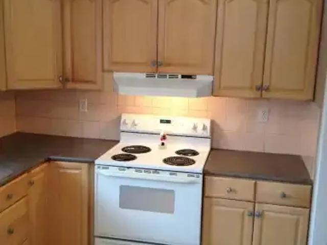 For Rent 5 Bedroom House Calgary AB DLS102770876
