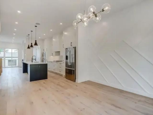 For Rent 5 Bedroom House Calgary AB DLS102883511