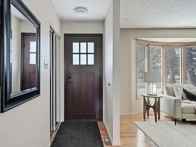 For Rent 5 Bedroom House Calgary AB DLS104181497
