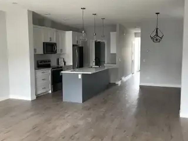 For Rent 5 Bedroom House Calgary AB DS104794394