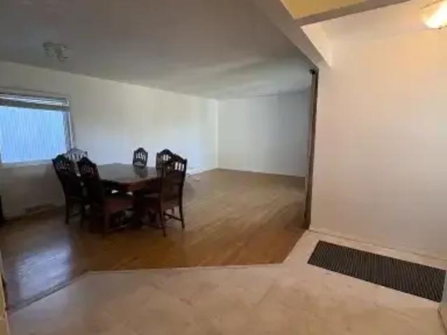 For Rent 5 Bedroom House Calgary AB DS104863995