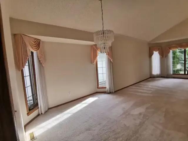 For Rent 5 Bedroom House Edmonton AB DS101475895