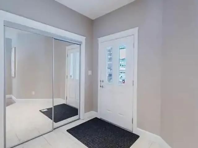 For Rent 5 Bedroom House Edmonton AB DS103411279