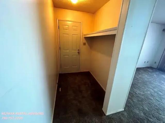 For Rent 5 Bedroom House Edmonton AB DS104183001