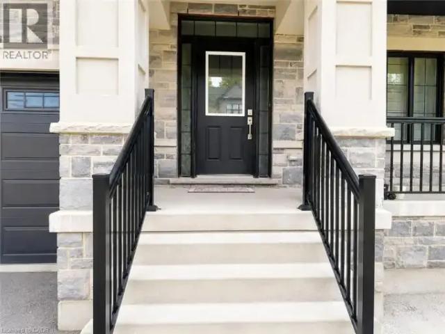 For Rent 5 Bedroom House Kitchener ON DS103740022