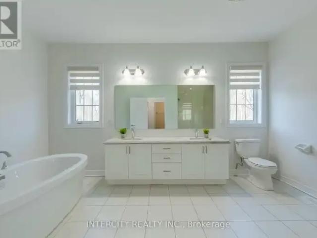 For Rent 5 Bedroom House Oakville ON DS103179234
