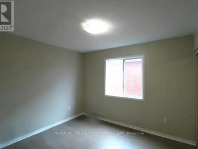 For Rent 5 Bedroom House Milton ON DS102629488