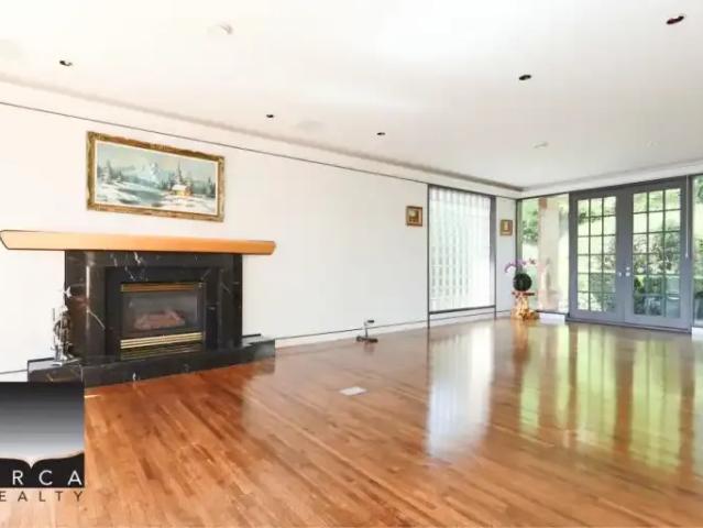 For Rent 5 Bedroom House North Vancouver BC DS102952057