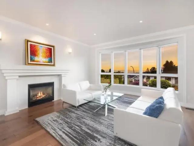 For Rent 5 Bedroom House North Vancouver BC DS103695169