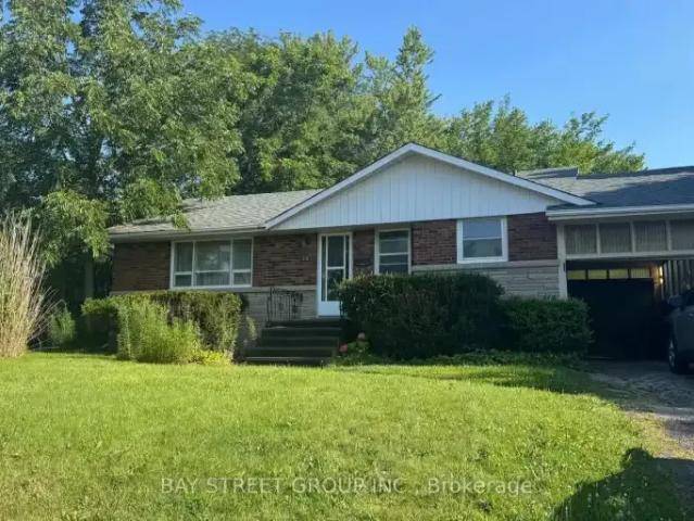 For Rent 5 Bedroom House St. Catharines ON DS104598481