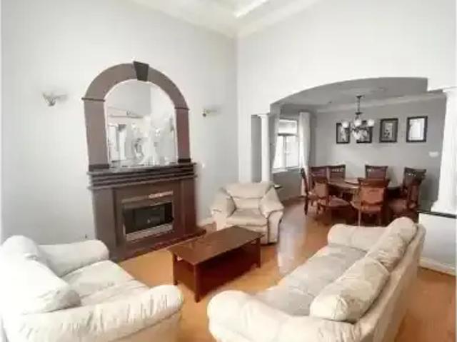 For Rent 5 Bedroom House Richmond BC DS105186156