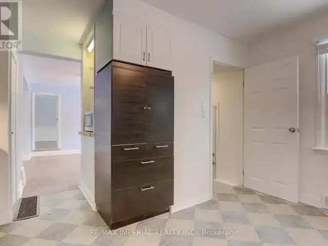 For Rent 5 Bedroom House Richmond Hill ON DLS102587566