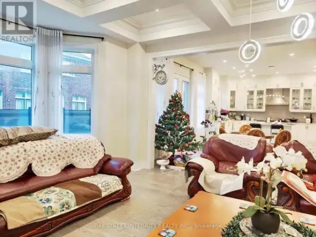 For Rent 5 Bedroom House Richmond Hill ON DS103368062