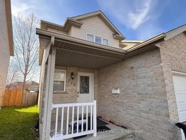 For Rent 5 Bedroom House Waterloo ON DS102519003