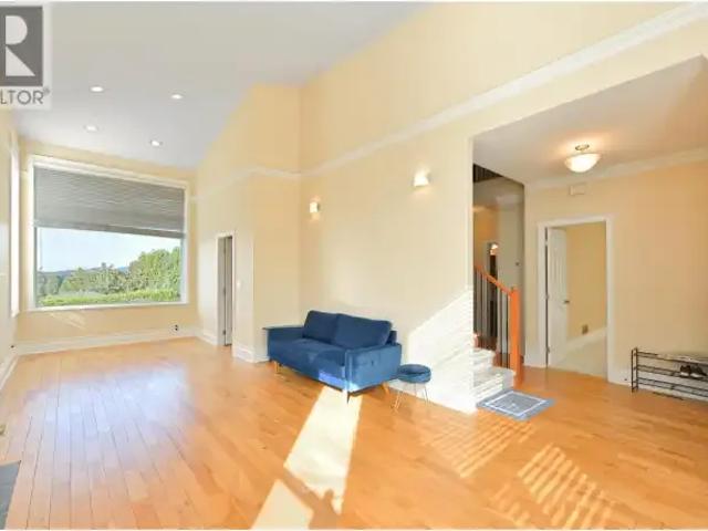 For Rent 5 Bedroom House West Vancouver BC DLS102752796