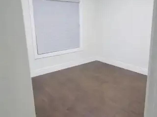 For Rent 5 Bedroom House Windsor ON DLS102204348