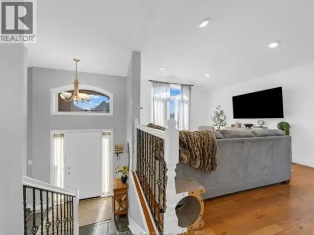 For Rent 5 Bedroom House Windsor ON DLS103012099