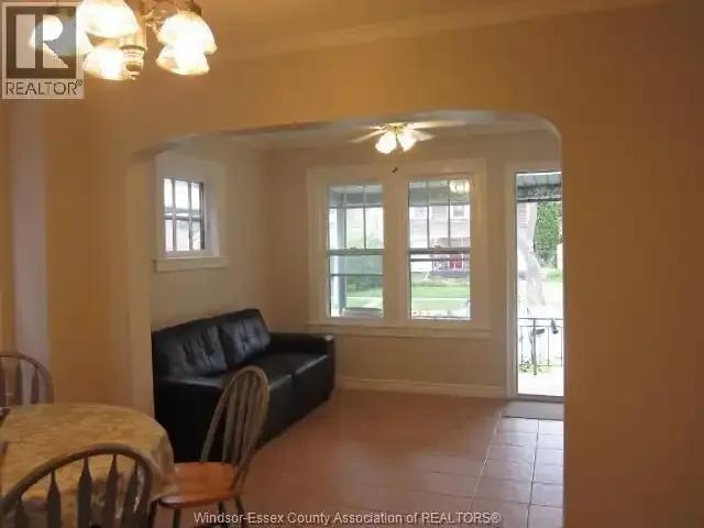 For Rent 5 Bedroom House Windsor ON DS104941029