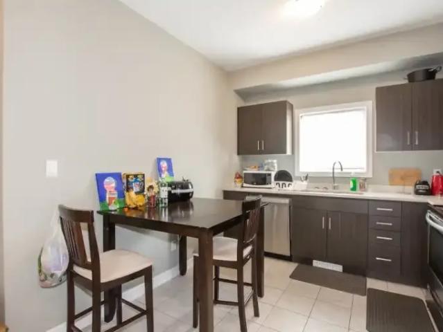 For Rent 5 Bedroom House Thorold ON DLS102846400