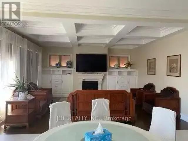 For Rent 5 Bedroom House Vaughan ON DS102578958