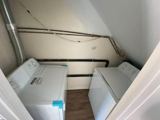 For Rent 5 Bedroom Shared Living/roommate St. Catharines ON DS97421619