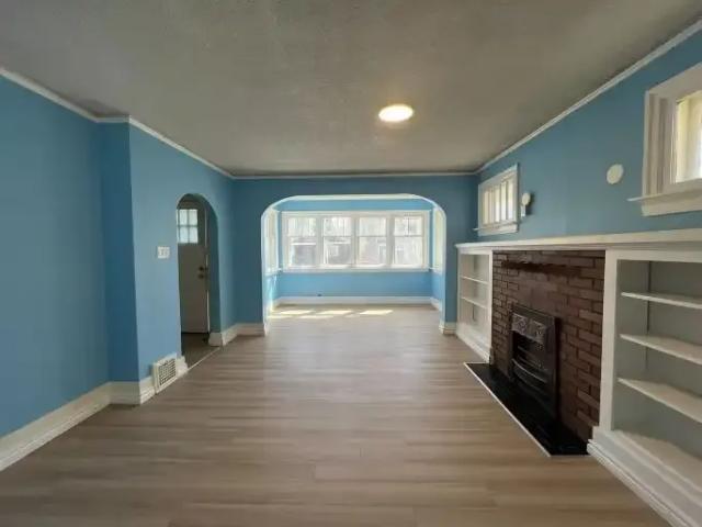 For Rent 5 Bedroom Townhouse Edmonton AB DS101910436