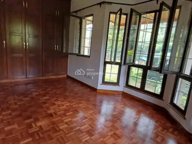 For Rent: 5 Bedrooms In A Gated Community. Rosslyn Estate, Rosslyn, Westlands, Nairobi | 5 Beds, 5 Baths Ref: 56380 Kenya Property Centre KPC