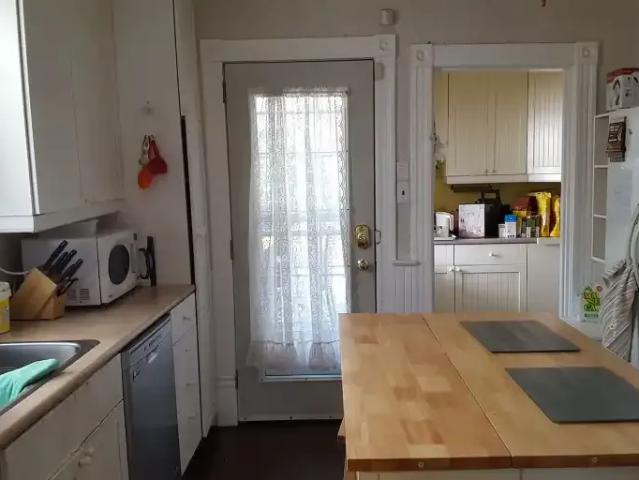 For Rent 6 Bedroom Apartment Edmonton AB DS104142144