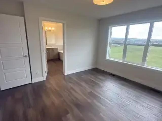 For Rent 6 Bedroom House Cochrane AB DS105654156