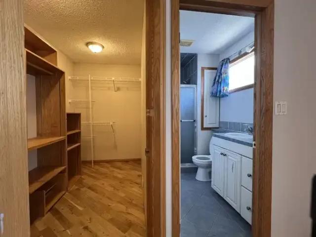 For Rent 6 Bedroom House Calgary AB DS105151112
