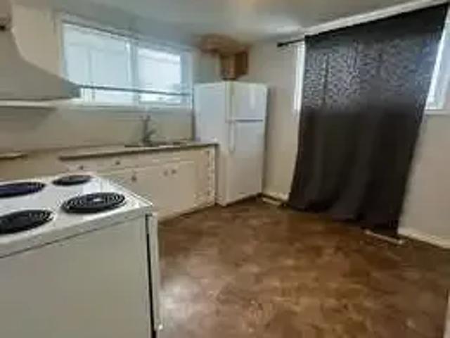 For Rent 6 Bedroom House Edmonton AB DLS102338947