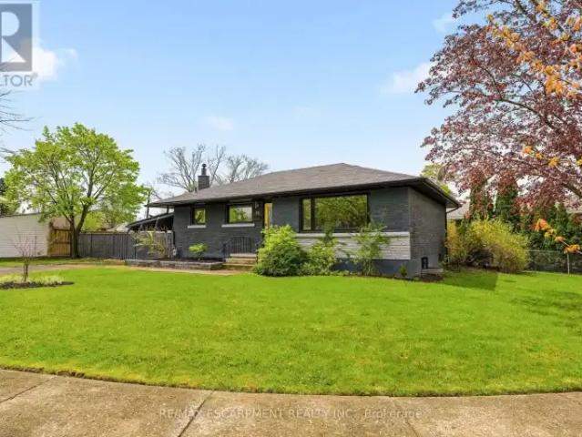 For Rent 6 Bedroom House St. Catharines ON DS104183208