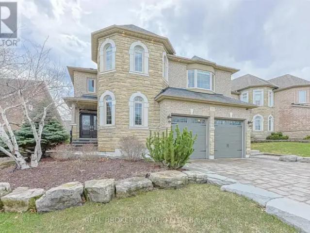 For Rent 6 Bedroom House Richmond Hill ON DS103179246