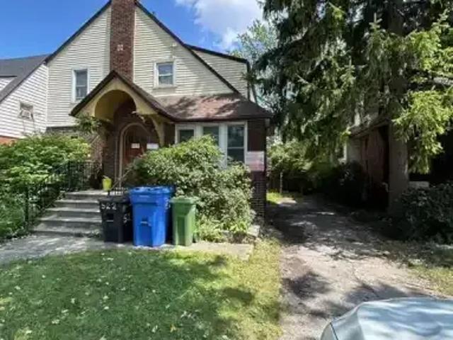 For Rent 6 Bedroom House Windsor ON DLS105118927