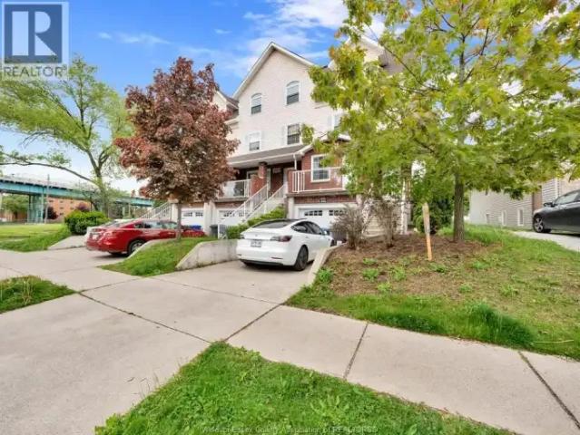 For Rent 6 Bedroom House Windsor ON DS104183290