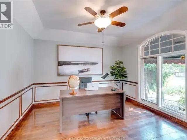 For Rent 6 Bedroom House Windsor ON DS105004768