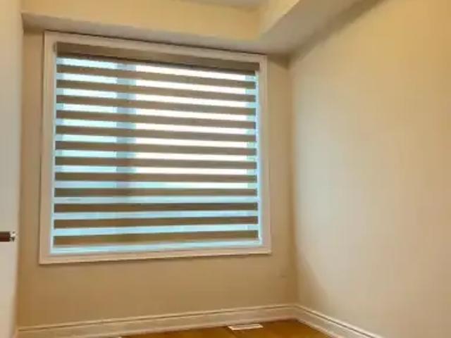 For Rent 6 Bedroom Townhouse Vaughan ON DS101878206