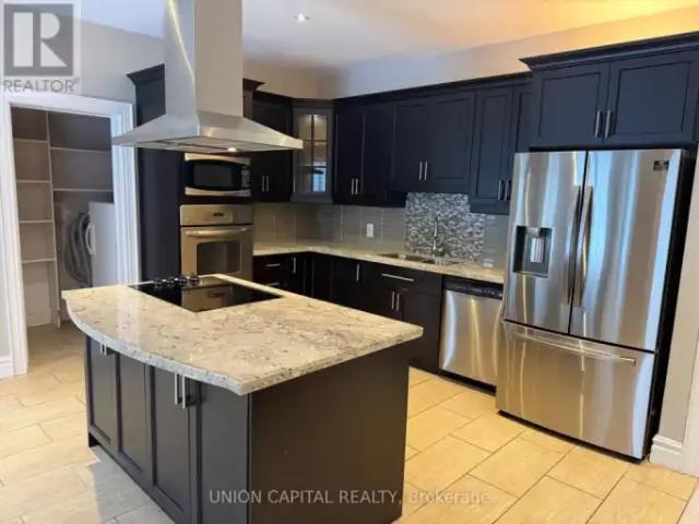 For Rent 7 Bedroom House Ajax ON DS98748054