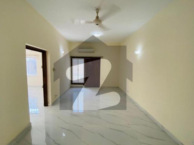 FOR RENT 800 Sqyrd Fully Renovated Single Storey House With Beautiful Lawn Only Foreigners E_7 E 7
