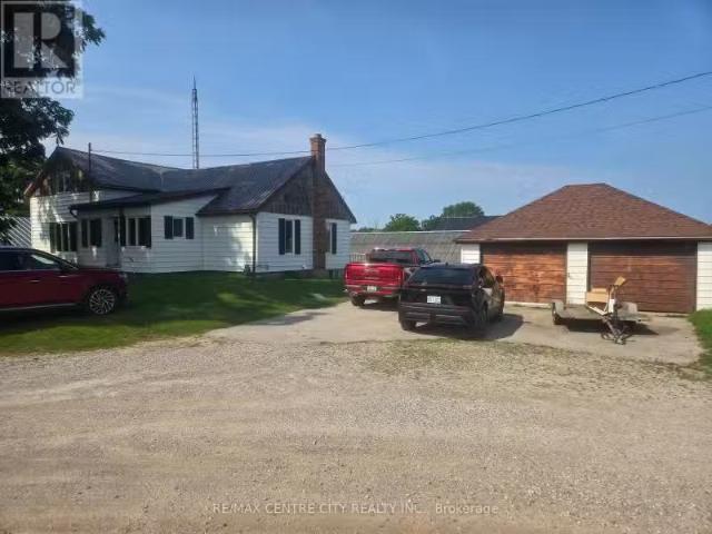For rent: 8565 IMPERIAL ROAD, Malahide, Ontario N5H2R2 X1370.