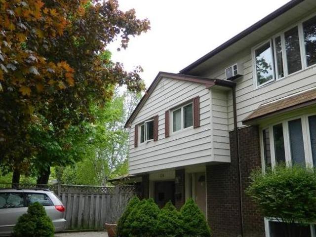 For Rent 8 Bedroom House Waterloo ON DLS96427677