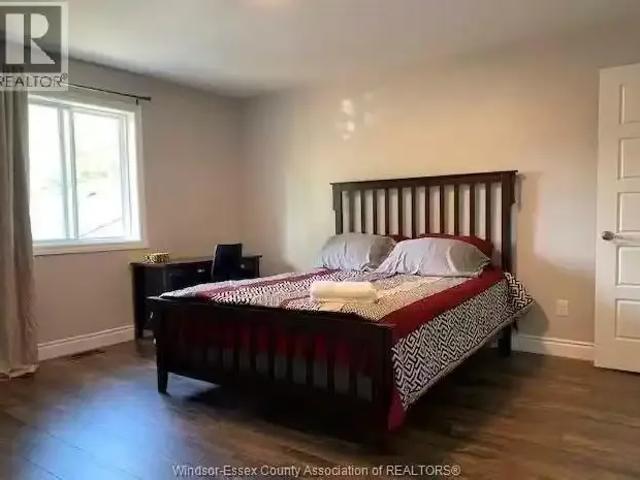 For Rent 8 Bedroom House Windsor ON DLS100809869