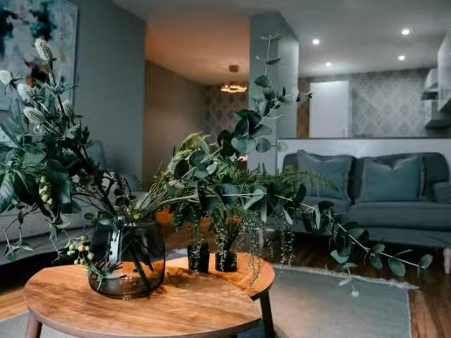 Nice 8B Isa Road, WORRIGEE House for rent Listed by Zoe Mulqu.