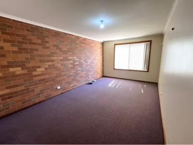 Charming 9/10 12 Rose Street, HILLSTON Property for rent List.