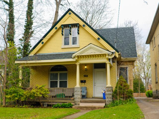 FOR RENT: 960 Richmond St