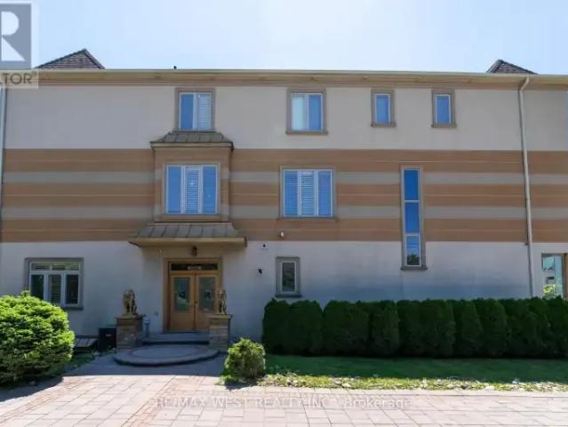 For Rent 9 Bedroom House Richmond Hill ON DS103740069