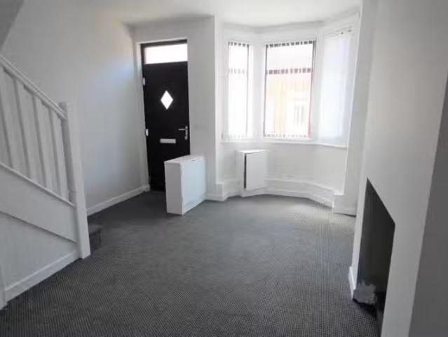 Deal! 13 Dewey Street